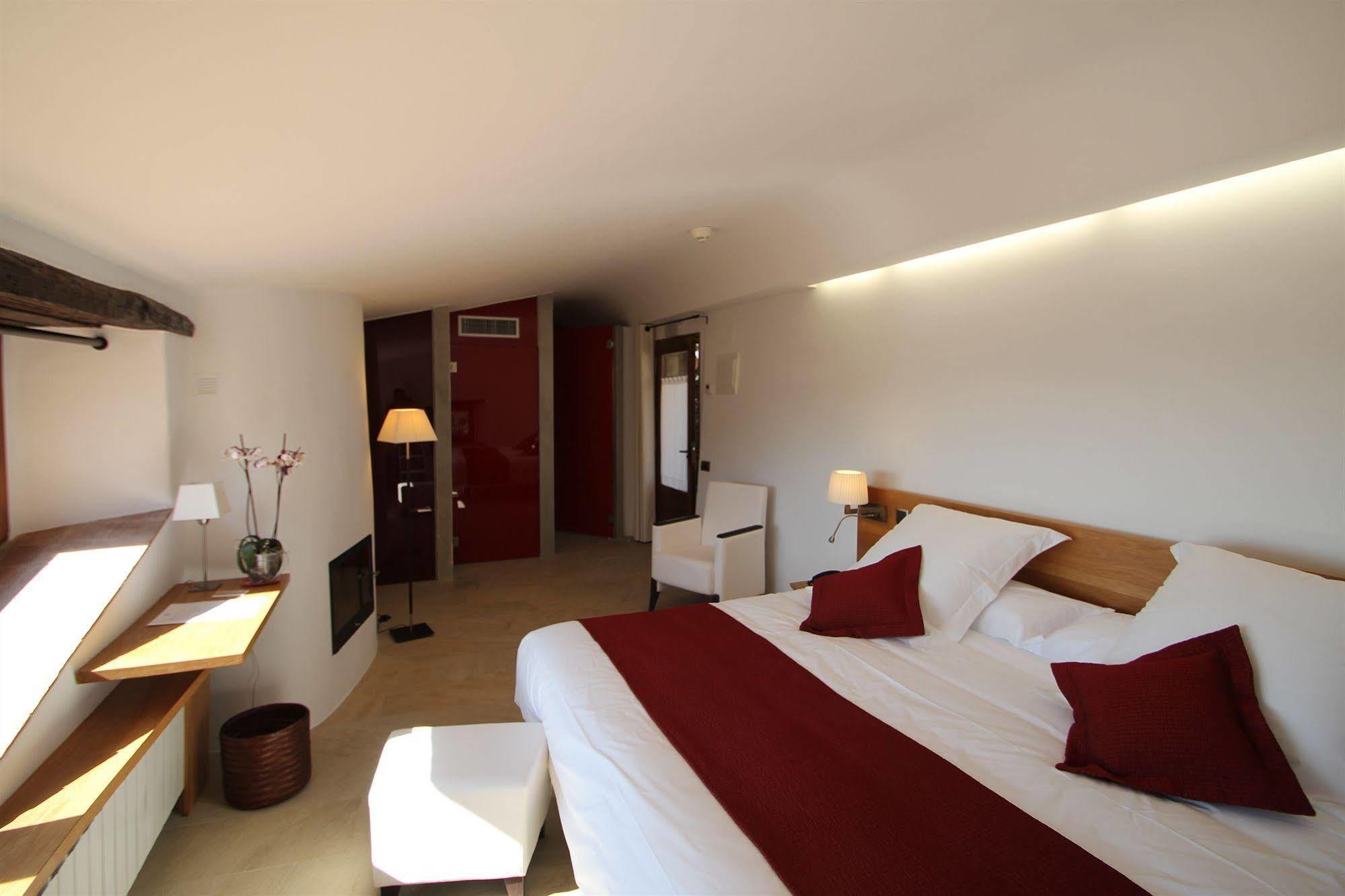Hotel Can Cuch Cánoves Eksteriør billede
