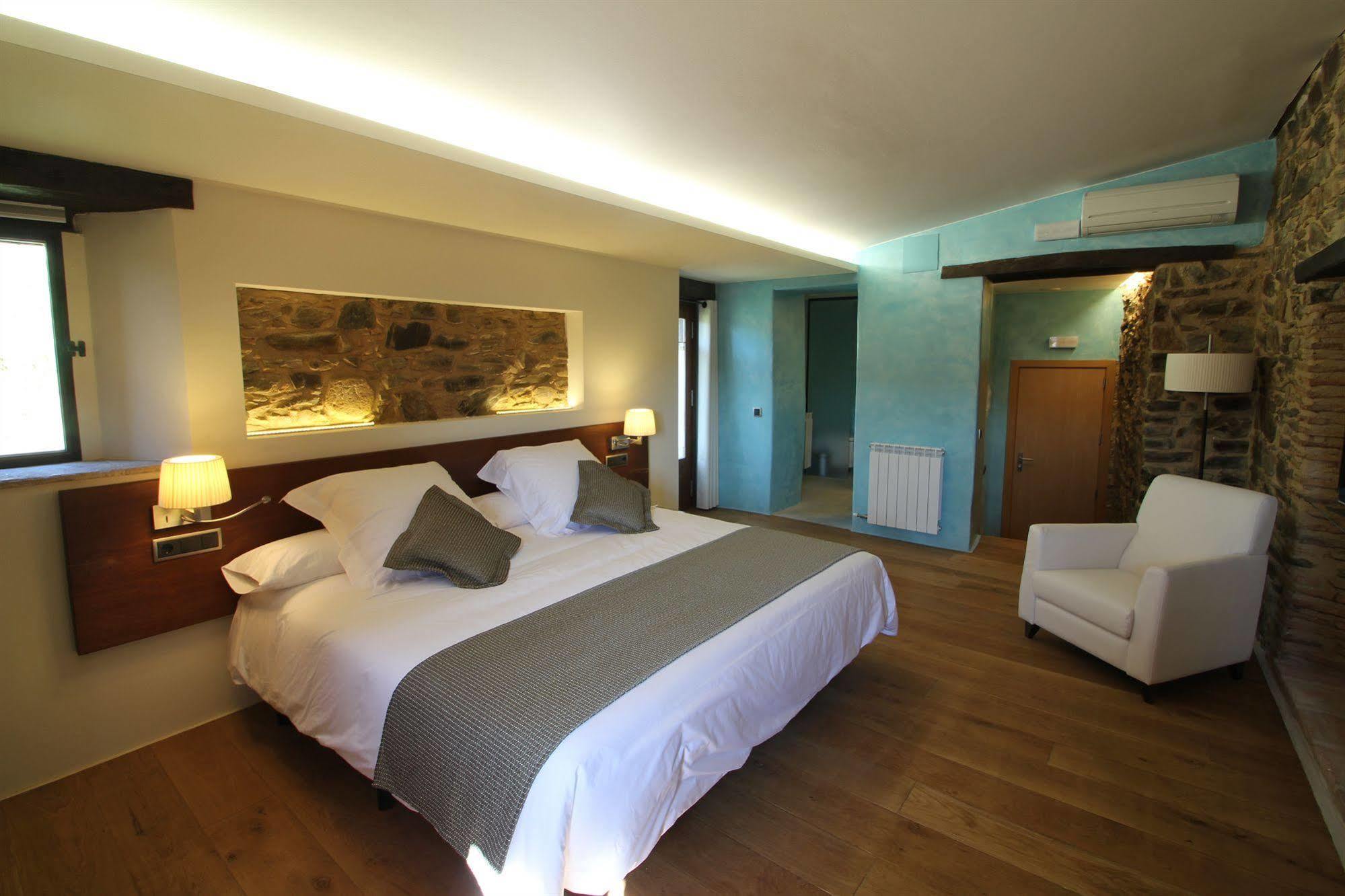 Hotel Can Cuch Cánoves Eksteriør billede